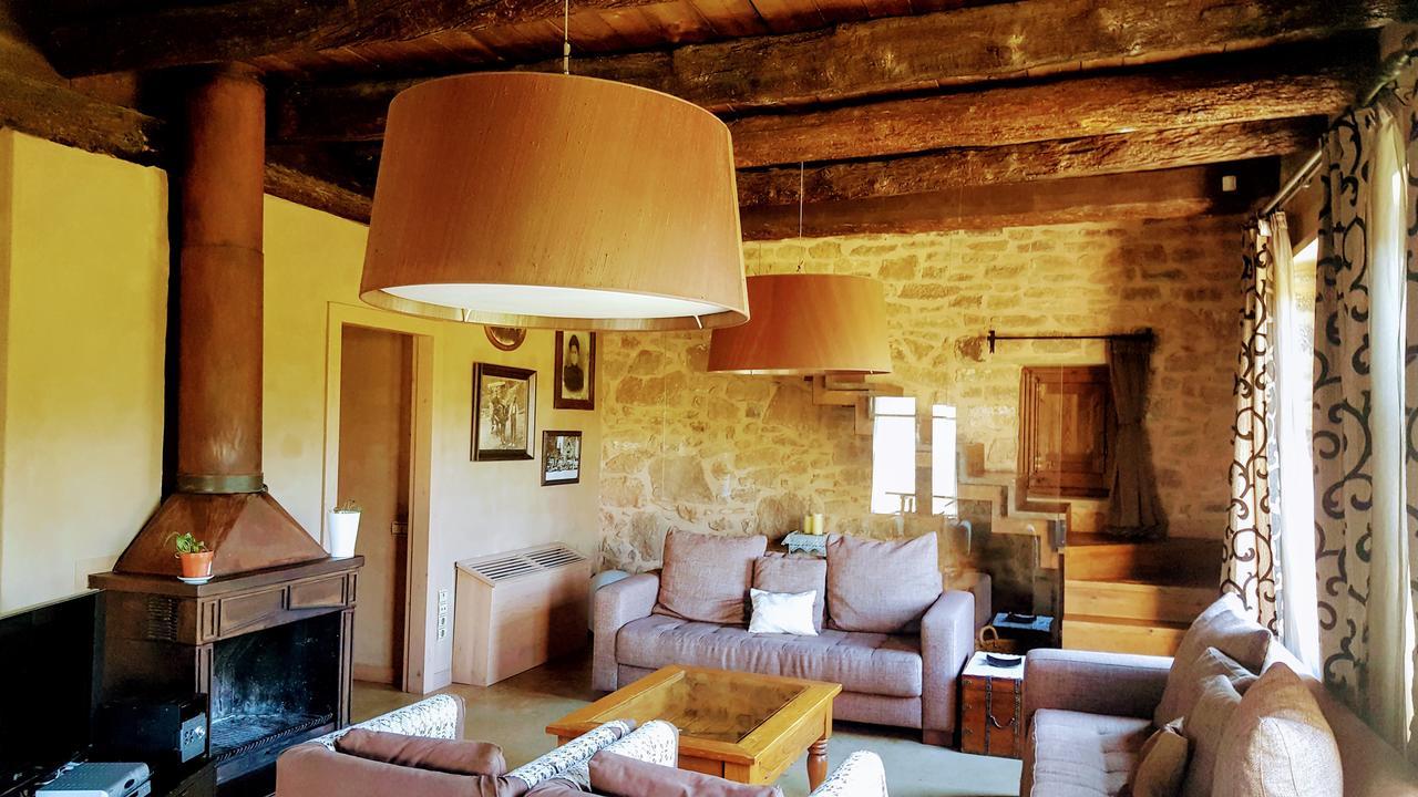 La Torre Blanca Villa Cardona Buitenkant foto